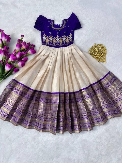 Kids gown silk White Girls party dresses wholesale in Bhuj